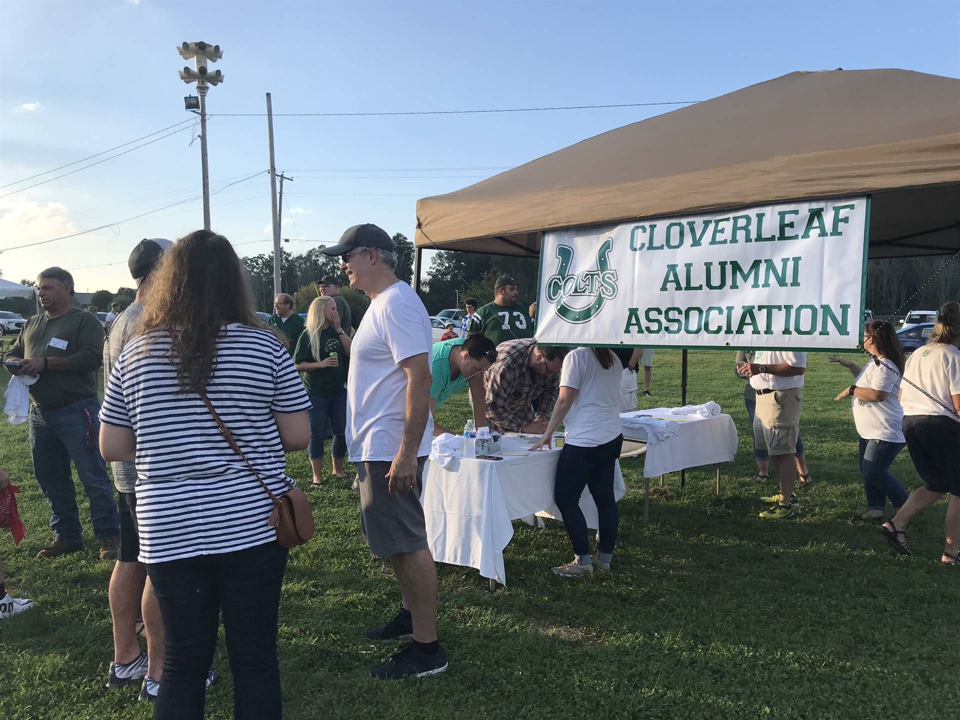 Cloverleaf Alumni Association banner