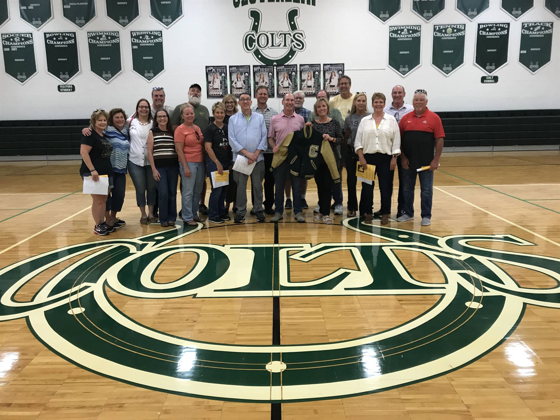 Members of the Cloverleaf Class of 1979