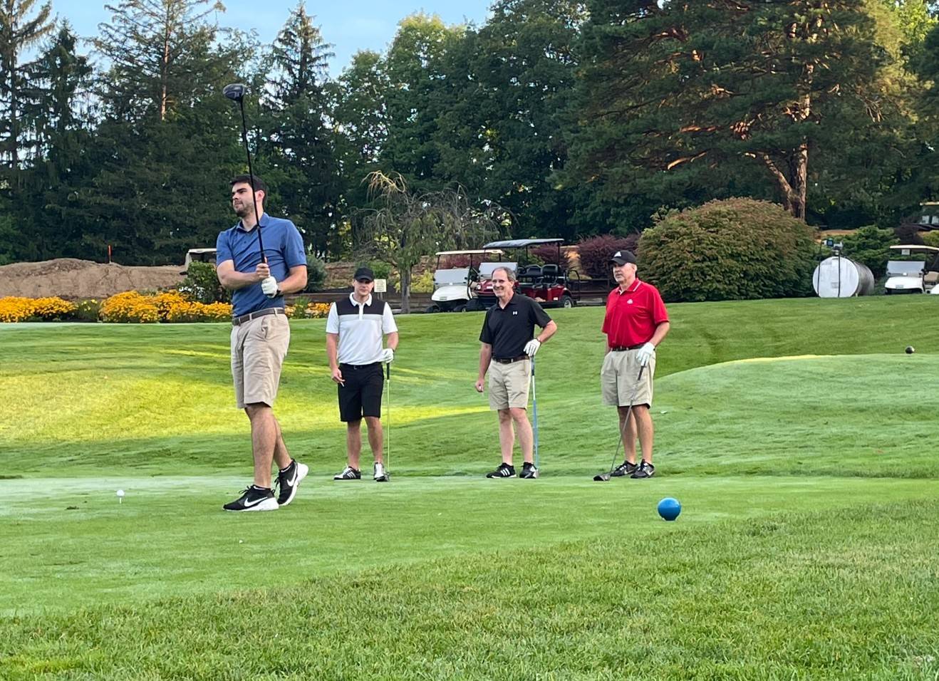 2021 Golf Outing teeing off