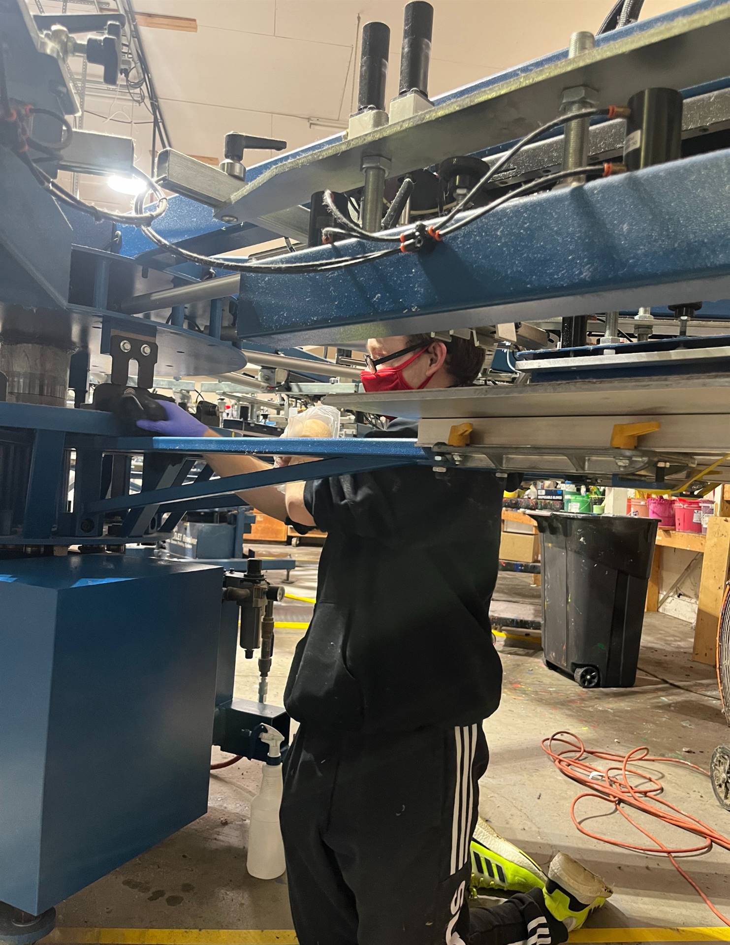 Student operating machine