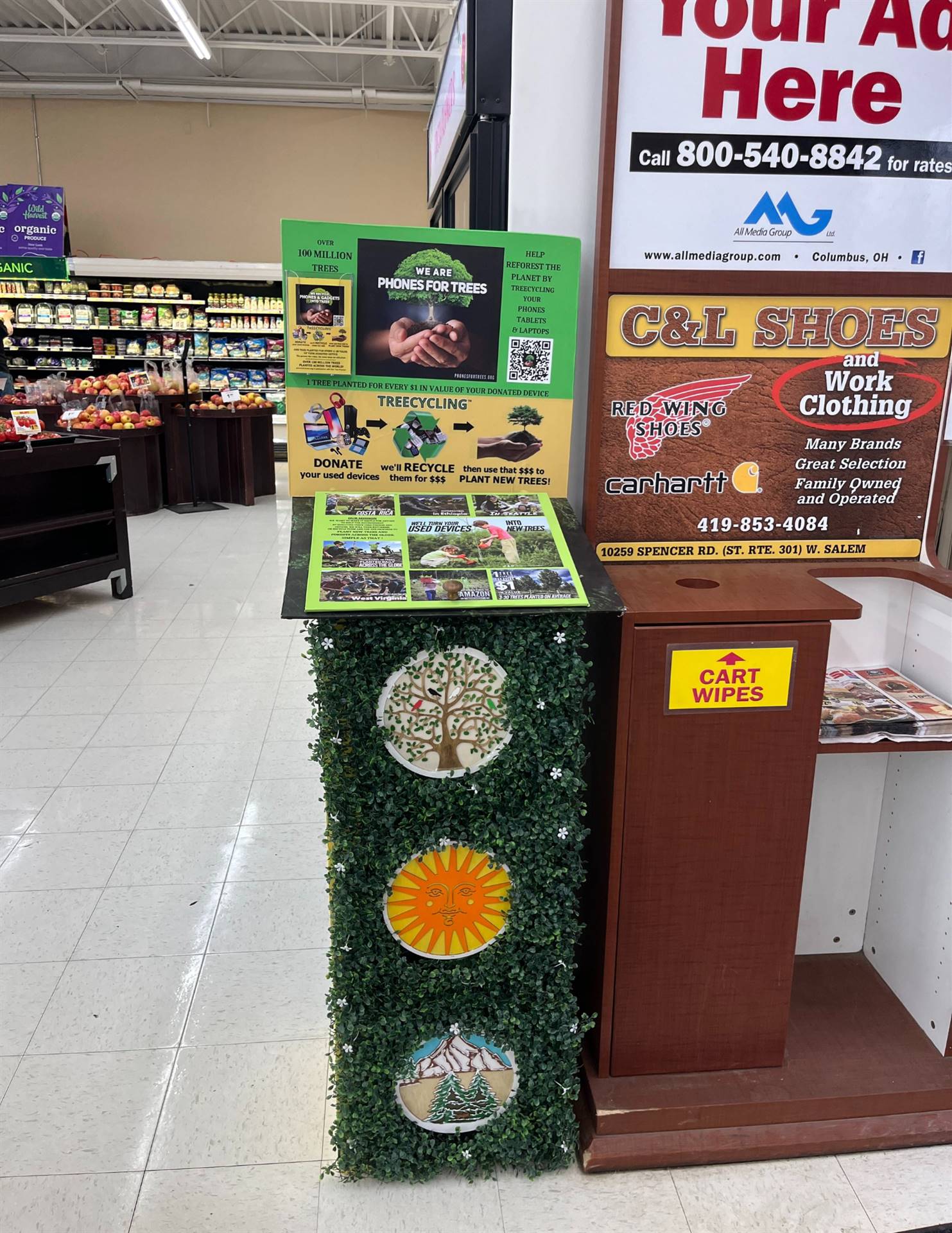 Cellphone recycling kiosk